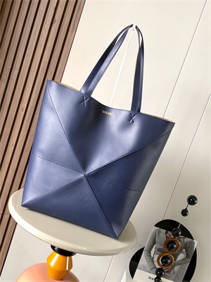 Loewe XL Puzzle Fold Tote In Shinny Calfskin Anbyss Blue