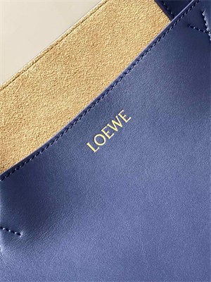 Loewe XL Puzzle Fold Tote In Shinny Calfskin Anbyss Blue