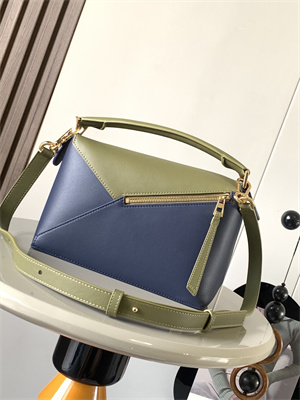 Loewe Small Puzzle Bag In Classic Calfskin