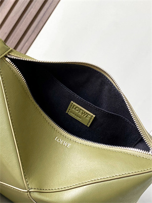 Loewe Puzzle Fold Wash Bag In Shinny Calfskin
