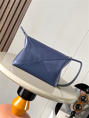 Loewe Puzzle Fold Wash Bag In Shinny Calfskin