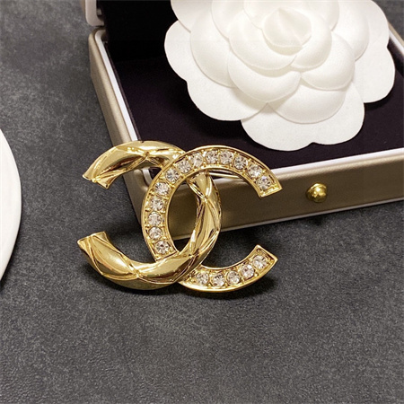 Chanel Brooch 33187
