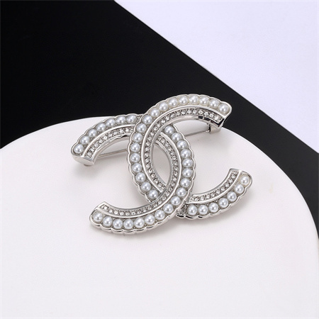 Chanel Brooch 33204