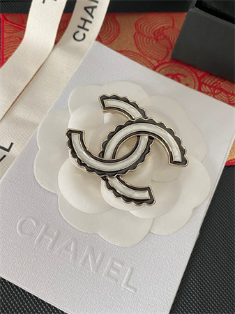 Chanel Brooch 33231