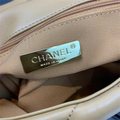 Chanel 19 Handbag Lambskin Gold Double C Metal Brown AS1160