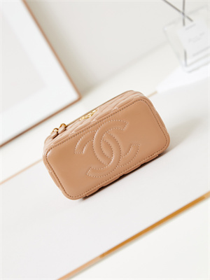 Cha.nel Clutch With Chain Shiny Lambskin & Gold-Tone Metal Dk Beige AP4168