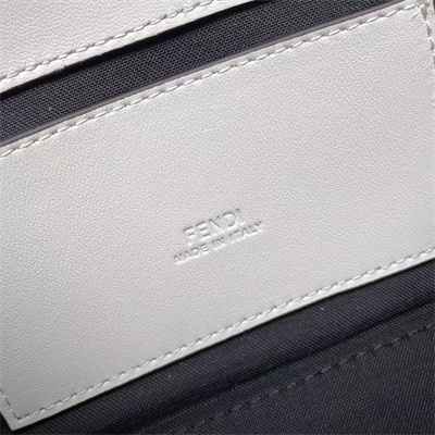 Fen.di BAGUETTE Phone Pouch Nappa Leather White