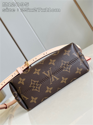 L.V Piano Handbag Monogram Canvas M12095
