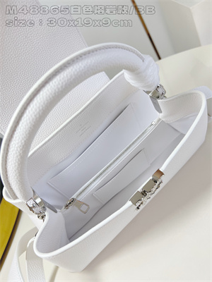 L.V Capucines East-West BB Grained calfskin White M48865