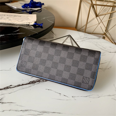 L.V Zippy Wallet Vertical Damier Graphite Canvas N64430