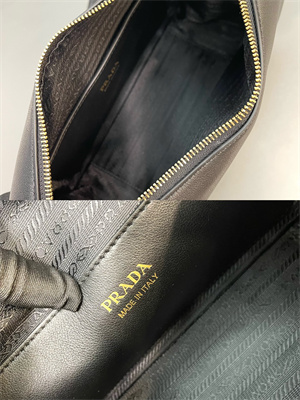 Prada Darling leather handbag Black Color 1BA451