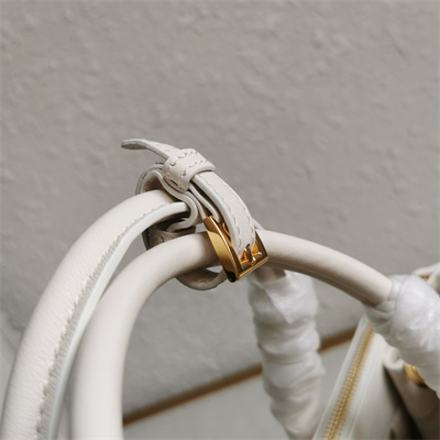 Prada Medium Galleria  leather bag White Color 1BA863