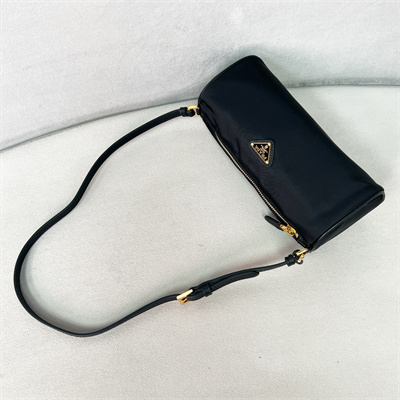 Prada Re-Nylon pouch Black Color 1NE058