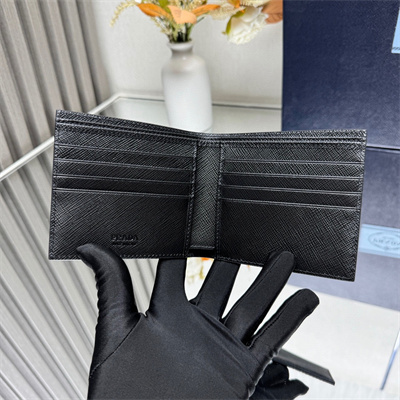Prada Saffiano Leather Wallet Black 2M0513
