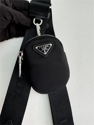 Prada Re-Edition 2005 Re-Nylon bag Black 1BH204