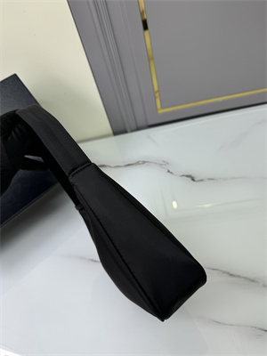 Prada Re-Nylon Re-Edition 2000 mini-bag Black 1NE515