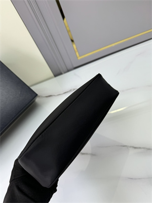 Prada Re-Nylon Re-Edition 2000 mini-bag Black 1NE515