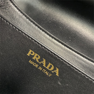Prada Small leather shoulder bag Black 1BD358