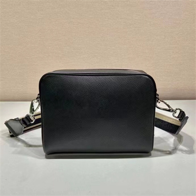Prada Saffiano Leather shoulder bag In Black 2VH152