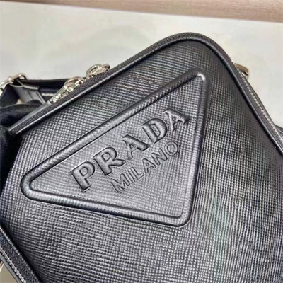 Prada Saffiano Leather shoulder bag In Black 2VH154