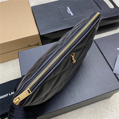 Y.S.L Sade Clutch In Quilted Lambskin Black