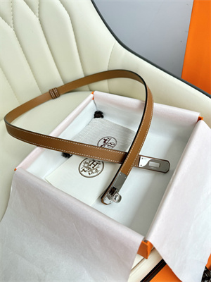 Hermes Kelly 18 Belt Epsom Leather Silver Hardware Gold