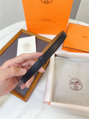 Hermes Kelly 18 Belt Cowhide Silver Hardware Black/Brown