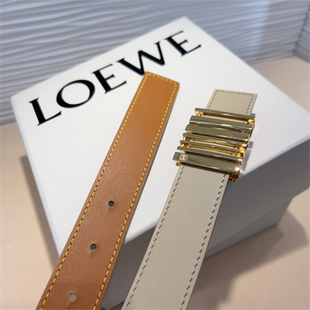 Loewe Belt In Calfskin 28MM Gold Hardware Cream/Brown