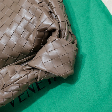 BV Small Jodie In Lambskin Leather Taupe Grey Color