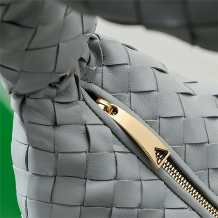 BV Small Jodie In Lambskin Leather Agate Grey Color