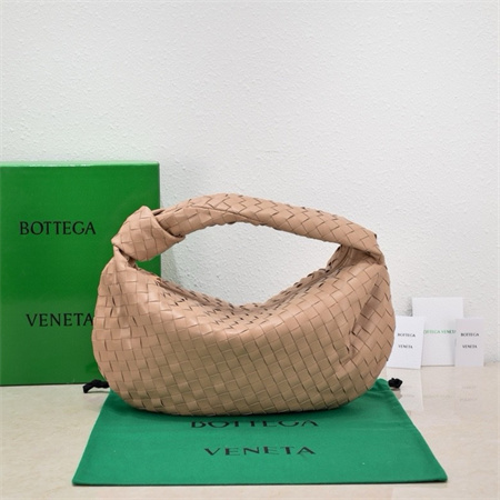 BV Small Jodie In Lambskin Leather Nude Pink Color