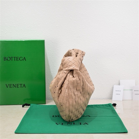 BV Small Jodie In Lambskin Leather Nude Pink Color