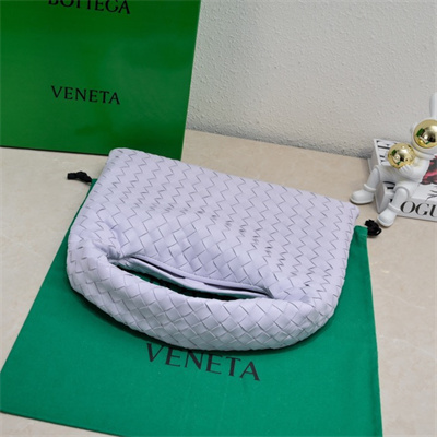 BV Small Hop Shoulder Bag In Calfskin