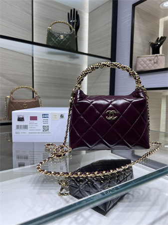 Cha.nel Clutch With Chain Shiny Lambskin & Gold-Tone Metal Burgundy AP4189