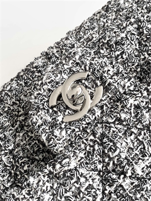 Cha.nel Medium Classic Flap Bag Tweed Gold Tone Metal Grey