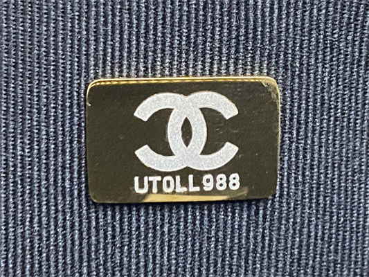 Cha.nel Small Tote Shiny Lambskin & Gold-Tone Metal Black AS5130