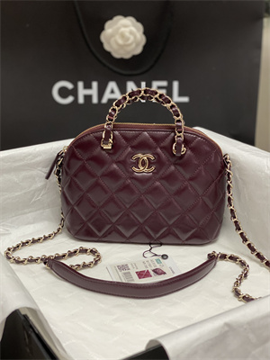 Cha.nel Small Tote Shiny Lambskin & Gold-Tone Metal Burgundy AS5130