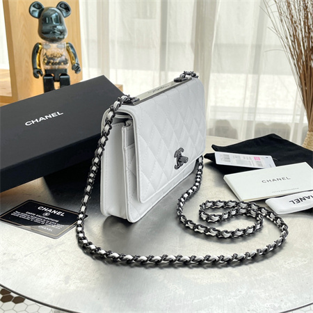 Cha.nel Trendy CC Wallet On Chain So Black In White Lambskin A80982