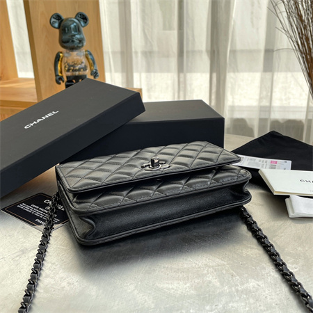 Cha.nel Trendy CC Wallet On Chain So Black In Black Lambskin A80982