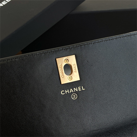 Cha.nel Trendy CC Wallet On Chain So Black In Black Lambskin A80982