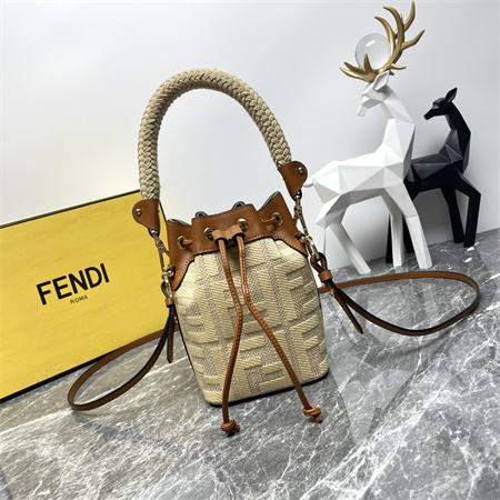 Fen.di MON TRESOR Nature Raffia Mini Bag
