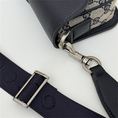 Gu.cci GG super mini bag Beige and ebony Original GG canvas and Navy leather 795213