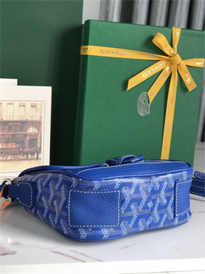 Goyard Grand Bleu PM Shoulder Bag Goyardine Canvas &  Calfskin