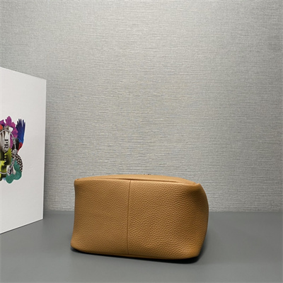 Prada Medium Leather Tote 1BG335
