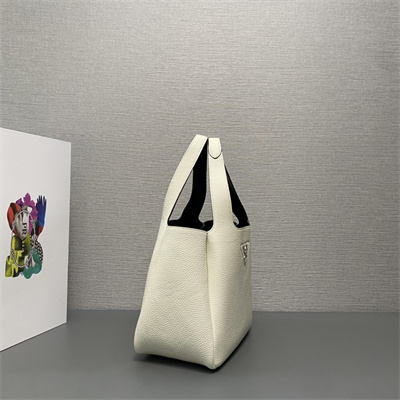 Prada Medium Leather Tote 1BG335