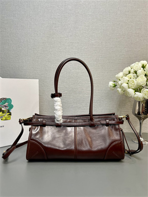 Prada Medium leather handbag 1BA426