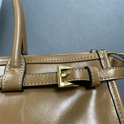 Prada Medium leather handbag 1BA426