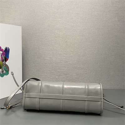 Prada Medium leather handbag 1BA426