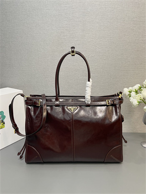 Prada Large leather handbag Burgundy 1BA439