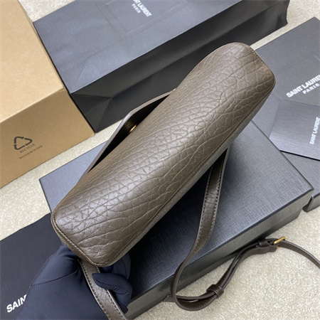 Y.S.L CASSANDRE Envelope Messenger In Grained Lambskin Light Musk